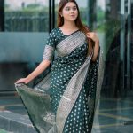 🌸 **প্রিমিয়াম কাঞ্চি কাতান শাড়ি** 🌸