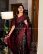 প্রিমিয়াম তাঁত জামদানি শাড়ি - Image 6